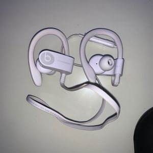 Powerbeats3 Wireless Earphones - White